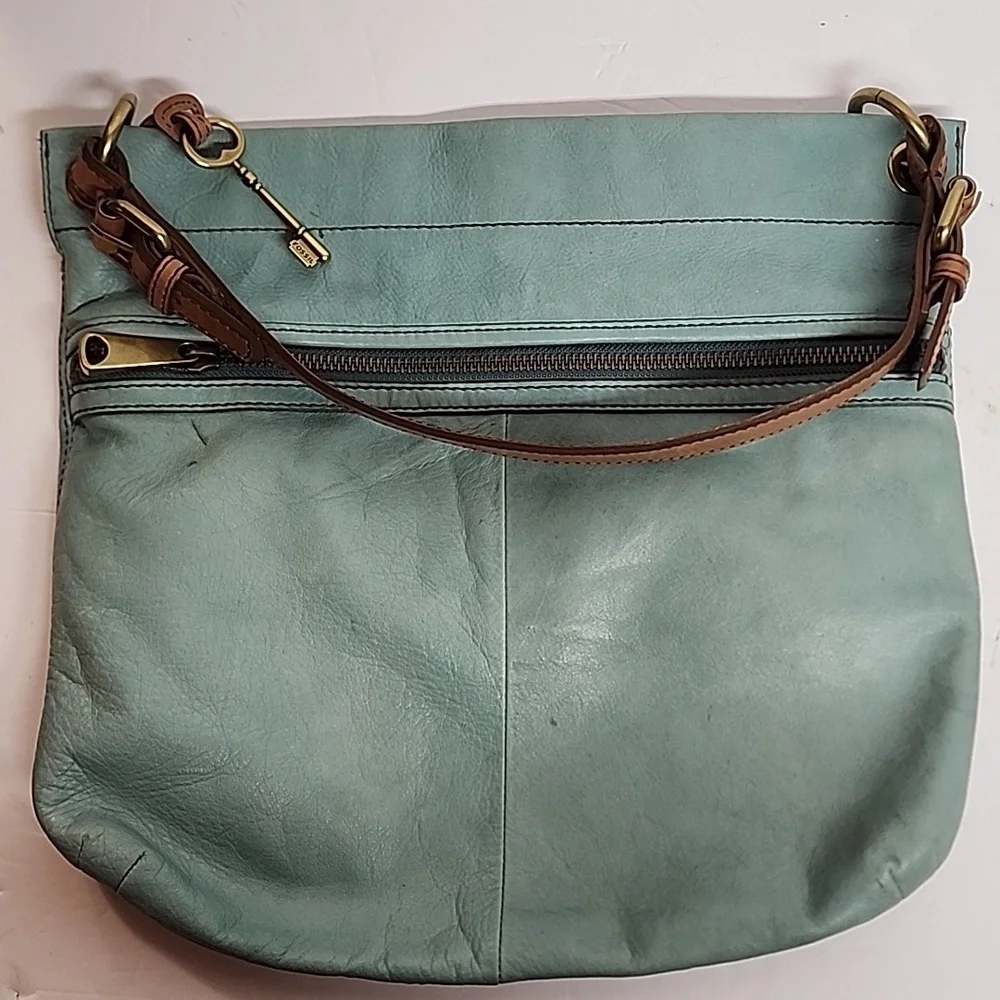 Fossil Teal Vintage Leather Shoulder Bag with Key Charm. LONG LIVE VINTAGE
